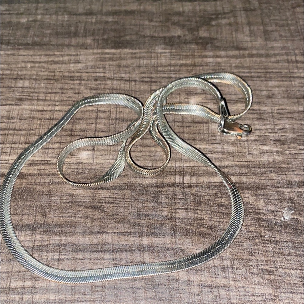 White gold and silver chain